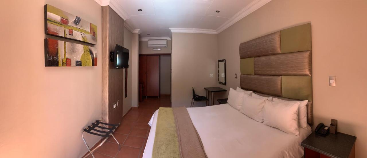 Polokwane Lodge Luaran gambar